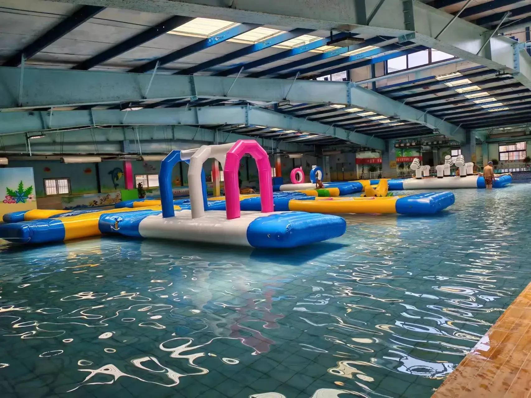 Kids Outdoor Water Park - Aufblasbarer Wasserpark für drinnen und draußen