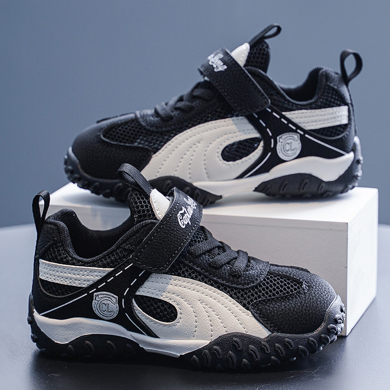 Lässige Sportschuhe für Kinder – Kids Outdoor Gym Bewertung und Preis